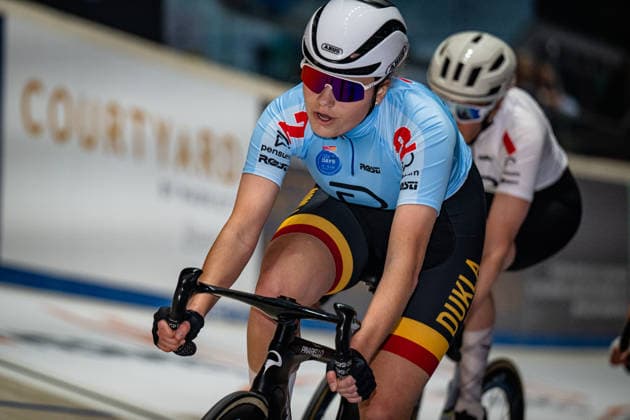 STRAKATA Vendula: Sixdays Bremen 2026 Team 2 - STRAKATA Vendula ( CZE ) - Red Querformat - quer - horizontal - Landscape - Event Veranstaltung: Sixdays Bremen 2026 - Category Kategorie: Cycling - Track cycling, Rad, Radsport, Bahnrad, Bahn Sixdays - Elite Women - Location Ort: Europe Germany - Bremen - ÖVB Arena - Discipline: Points Race - Distance: ... m - Date Datum: 11.01.2026 Sunday Day 3 -
