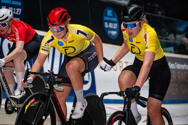 ROTTMANN Judith, RIESMEYER Linda: Sixdays Bremen 2026 Team 7 - ROTTMANN Judith ( GER ) - Black - RIESMEYER Linda ( GER ) - Red Querformat - quer - horizontal - Landscape - Event Veranstaltung: Sixdays Bremen 2026 - Category Kategorie: Cycling - Track cycling, Rad, Radsport, Bahnrad, Bahn Sixdays - Elite Women - Location Ort: Europe Germany - Bremen - ÖVB Arena - Discipline: Madison - Distance: ... m - Date Datum: 11.01.2026 Sunday Day 3 -