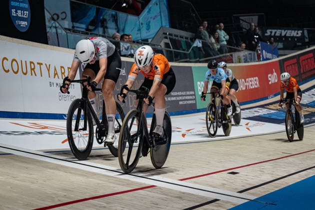 JÄHRIG Fabienne: Sixdays Bremen 2026 Team 4 - JÄHRIG Fabienne ( GER ) - Black - Querformat - quer - horizontal - Landscape - Event Veranstaltung: Sixdays Bremen 2026 - Category Kategorie: Cycling - Track cycling, Rad, Radsport, Bahnrad, Bahn Sixdays - Elite Women - Location Ort: Europe Germany - Bremen - ÖVB Arena - Discipline: Madison - Distance: ... m - Date Datum: 11.01.2026 Sunday Day 3 -