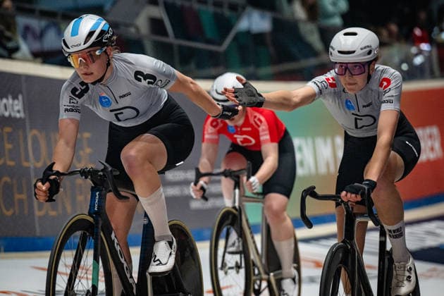 ABMA Maureen, SIGMUND Marla: Sixdays Bremen 2026 Team 3 - ABMA Maureen ( NED ) Black - SIGMUND Marla ( GER ) - Red Querformat - quer - horizontal - Landscape - Event Veranstaltung: Sixdays Bremen 2026 - Category Kategorie: Cycling - Track cycling, Rad, Radsport, Bahnrad, Bahn Sixdays - Elite Women - Location Ort: Europe Germany - Bremen - ÖVB Arena - Discipline: Madison - Distance: ... m - Date Datum: 11.01.2026 Sunday Day 3 -
