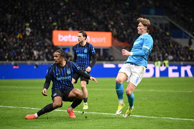 Scott McTominay of SSC Napoli scores a goal during the Italian Serie A football match between Inter FC and SSC Napoli on January 11th, 2026 at Giuseppe Meazza San Siro Siro stadium in Milan, Italy. Photo Tiziano Ballabio  Copyright: xTizianoxBallabio IPAxSportx xipa-agency.netx xx IPA_69948858 IPA_Agency_IPA69948858