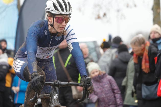 11.01.2026 Deutsche Meisterschaft Rad-Cross Bensheim Deutsche Radcross Meisterschaft 2026 hier Elite Frauen Lisa Heckmann (Nr 4 VC Darmstadt) fährt auf Platz 4 ins Ziel Bensheim Hessen Deutschland