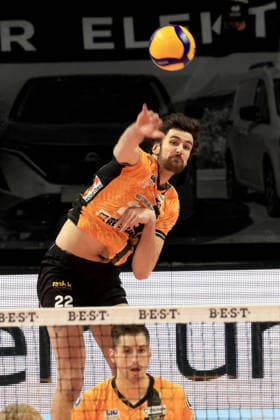 DEU, DVV, 1.VBL, BR Volleys vs. SWD powevolleys Dueren, 11.01.2026, Max-Schmeling-Halle, Berlin, DEU, DVV, 1.VBL, BR Volleys vs. SWD powevolleys Dueren, im Bild Jake Hanes (BR Volleys 22)