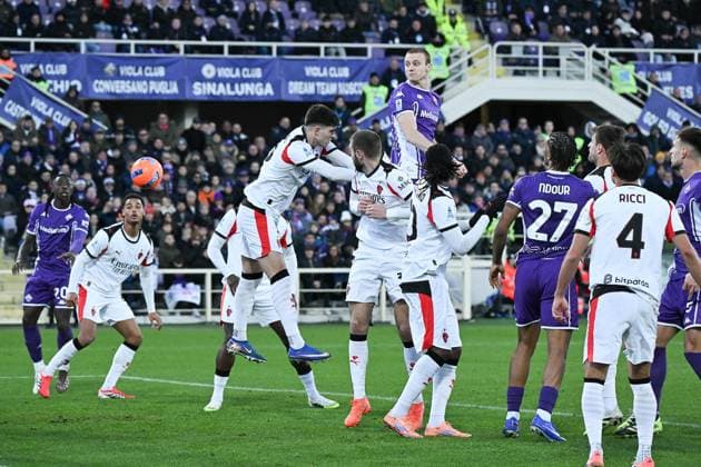 CALCIO - Serie A - ACF Fiorentina vs AC Milan Pietro Comuzzo of AC Fiorentina scores the goal for 1-0 during the match of 20th day of the Serie A Championship between A.C.Fiorentina and A.C.Milan at the Artemio Franchi Stadium on Jan 11, 2026 in Florence, Italy. during ACF Fiorentina vs AC Milan, Italian soccer Serie A match in Florence, Italy, January 11 2026 Florence Italy  Copyright: xIPAxSport ABACAx