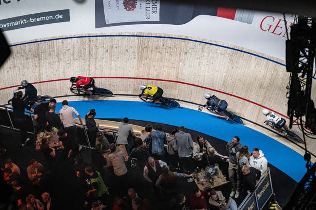PRÖPSTER Alessa Catriona, EDMUNDS Rhian, WEBER Amy, GERAERTS Lonneke: Sixdays Bremen 2026 Team 1 - BOBRINK - PRÖPSTER Alessa Catriona ( GER ) - Team 2 - VELO TRACK - EDMUNDS Rhian ( GBR ) - Team 3 - BOBRINK - WEBER Amy ( GER ) - Team 4 - VELO TRACK - GERAERTS Lonneke ( NED ) Team 2 - ZIJLAARD Ron ( NED ) - Pacemaker - Querformat - quer - horizontal - Landscape - Event Veranstaltung: Sixdays Bremen 2026 - Category Kategorie: Cycling - Track cycling, Rad, Radsport, Bahnrad, Bahn Sixdays - Elite Women - Location Ort: Europe Germany - Bremen - ÖVB Arena - Discipline: Keirin - Distance: ... m - Date Datum: 11.01.2026 Sunday Day 3 -