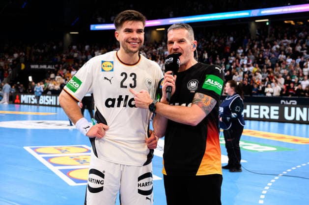Hannover: Handball - Laenderspiel - Deutschland - Kroatien Renars Uscins (Deutschland) Hannover ZAG Arena Nordrhein-Westfalen Deutschland