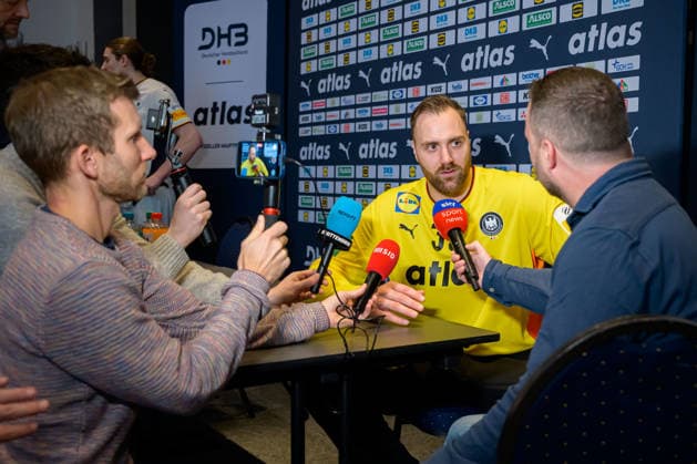 Hannover: Handball - EM 2026 - Deutschland - Pressekonferenz Torhueter Andreas Wolff (Deutschland) im Interview mit SKY, SID, Sport1 Hannover Deutschland