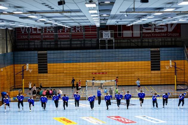 12.01.2026, GER, Handball, Maenner, Saison 25 26, Daikin 1.Bl, ThSV Eisenach Trainingsauftakt 2026 Der ThSV Eisenach steigt nach dem Jahreswechsel wieder in das Training ein. 99817 Eisenach Werner-Assmann-Halle Am Sportp Thueringen Deutschland