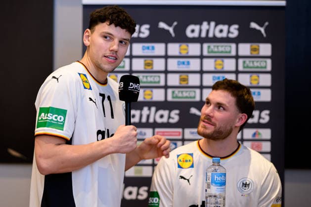 Hannover: Handball - EM 2026 - Deutschland - Pressekonferenz Marko Grgic (Deutschland), Johannes Golla (Deutschland) Hannover Deutschland