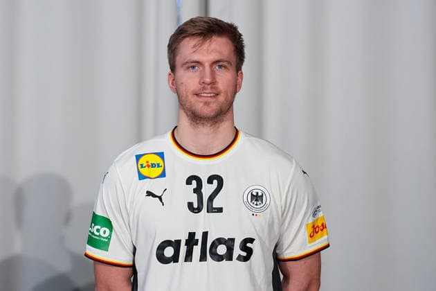 12.01.2026, xydrx, Handball, Portraittermin der Deutschen Nationalmannschaft in Hannover vor der EHF Euro 2026: Franz Semper Niedersachsen Deutschland