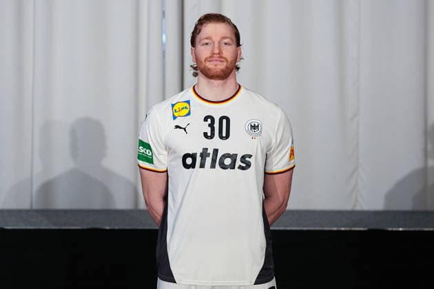 12.01.2026, xydrx, Handball, Portraittermin der Deutschen Nationalmannschaft in Hannover vor der EHF Euro 2026: Tom Kiesler Niedersachsen Deutschland