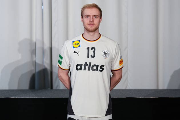 12.01.2026, xydrx, Handball, Portraittermin der Deutschen Nationalmannschaft in Hannover vor der EHF Euro 2026: Matthes Langhoff Niedersachsen Deutschland
