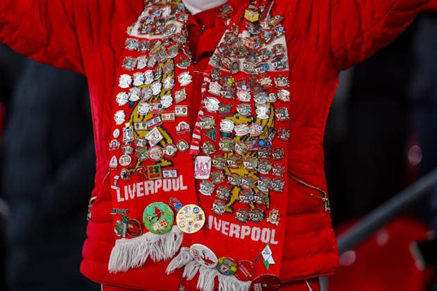 Football - FA Cup - 3rd Round - Liverpool FC v Barnsley FC LIVERPOOL, ENGLAND - Monday, January 12, 2026: Liverpool supporter with all her badges on her scarf before the FA Cup 3rd Round match between Liverpool FC and Barnsley FC at Anfield. (Photo by David Rawcliffe Propaganda) LIVERPOOL Anfield MERSEYSIDE ENGLAND  Copyright: xPropagandaxPhotoxAgencyx P2026-01-12-Liverpool_Barnsley-44