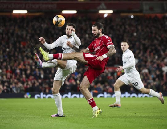 Liverpool v Barnsley, FA Cup, 3rd Round 12.01.26 Liverpool v Barnsley, FA Cup, 3rd Round Bradley Ormesher The Times Dominik Szoboszlai of Liverpool and Adam Phillips Of Barnsley  Copyright: xBradleyxOrmesherx NINTCHDBPICT001051141650