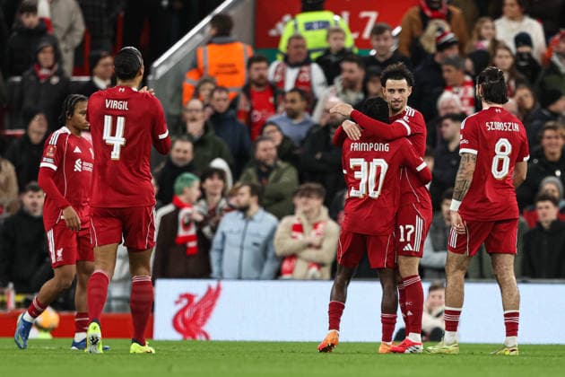 Emirates FA Cup Third Round Liverpool v Barnsley Liverpool celebrates Jeremie Frimpong of Liverpool as he scores to make it 2-0 during the Emirates FA Cup Third Round match Liverpool vs Barnsley at Anfield, Liverpool, United Kingdom, 12th January 2026 (Photo by Alfie Cosgrove News Images) Liverpool Anfield Merseyside United Kingdom Copyright: xAlfiexCosgrove NewsxImagesx