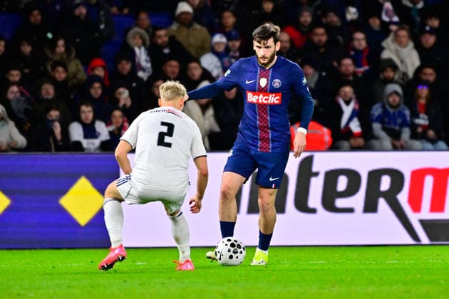 FOOTBALL : PSG vs PFC - Coupe de France - 12 01 2026 Khvicha Kvaratskhelia ( 7 - PSG ) during the French Cup match between Paris Saint Germain and Paris Football Club at Parc Des Princes on January 12 , 2026 in Paris, France. ( Photo by Federico Pestelini PsnewZ ) - ParisFrance  Copyright: xFedericoxPestelinix