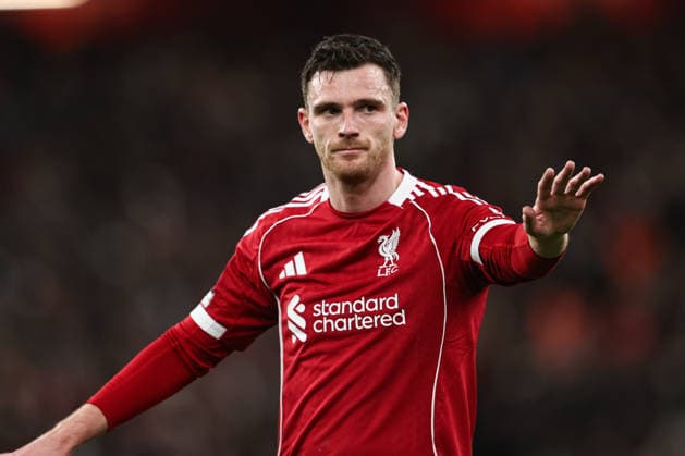 Emirates FA Cup Third Round Liverpool v Barnsley Andrew Robertson of Liverpool gives his team instructions during the Emirates FA Cup Third Round match Liverpool vs Barnsley at Anfield, Liverpool, United Kingdom, 12th January 2026 (Photo by Alfie Cosgrove News Images) Liverpool Anfield Merseyside United Kingdom Copyright: xAlfiexCosgrove NewsxImagesx