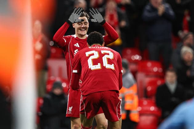 Emirates FA Cup Third Round Liverpool v Barnsley Hugo Ekitike of Liverpool celebrates his goal to make it 4-1 during the Emirates FA Cup Third Round match Liverpool vs Barnsley at Anfield, Liverpool, United Kingdom, 12th January 2026 (Photo by Alfie Cosgrove News Images) Liverpool Anfield Merseyside United Kingdom Copyright: xAlfiexCosgrove NewsxImagesx
