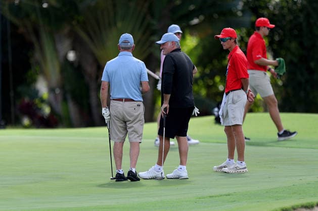 January 12, 2026 - Genndy Tartakovsky chats with a playing partner on the 8th green during a Pro-Am prior to the 2026 Sony Open in Hawaii at Waialae Country Club in Honolulu, HI - CSM Honolulu USA - ZUMAc04_ 20260112_zma_c04_045 Copyright: xAndrewxLeex