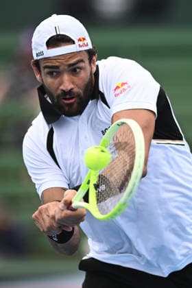 TENNIS KOOYONG CLASSIC, Matteo Berrettini of Italy in action against Learner Tien of the US during the Kooyong Classic at the Kooyong Lawn Tennis Club in Melbourne, Tuesday, January 13, 2026. ( NO ARCHIVING, EDITORIAL USE ONLY MELBOURNE VICTORIA AUSTRALIA  Copyright: xJOELxCARRETTx 20260113151666885862
