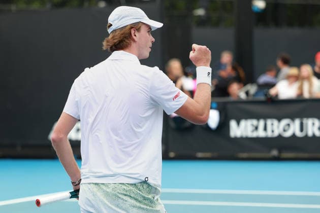 Henry Bernet (SUI) macht die Faust und jubelt,Jubel, Freude,Emotion, Australian Open 2026 Qualifikation, Melbourne Park, Melbourne, Victoria, Australia. Copyright: xJuergenxHasenkopfx