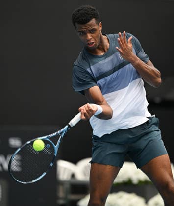 France™s Giovanni Mpetshi Perricard during his first round singles match at the ASB Classic Men™s ATP, Tennis Herren 250 tennis tournament at Manuka Doctor Arena, Auckland,New Zealand. Tuesday 13 January 2026. Photo: Andrew Cornaga z Auckland New Zealand Copyright: xAndrewxCornaga x