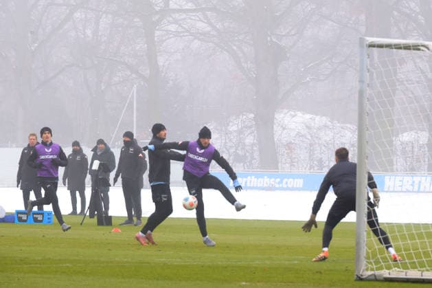 DEU, DFL, 2. FBL Hertha BSC, Training, 13.01.2026, Sportforum, Berlin, DEU, DFL, 2. FBL Hertha BSC, Training, im Bild Hertha-Spielerkreis DFL - regulations prohibit any use of Photographs as image sequences and or quasi-video