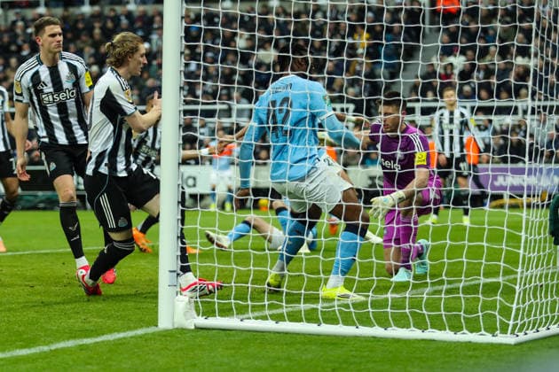 Newcastle United v Manchester City, Carabao Cup Antoine Semenyo Of Manchester City scores a GOAL 0-1 during the Newcastle United v Manchester City Carabao Cup Semi Final First Leg match at St. James Park, Newcastle Upon Tyne, England on 13 January 2026 Credit: Lee Keuneke Every Second Media Editorial use only. All images are copyright Every Second Media Limited. No images may be reproduced without prior permission. All rights reserved. Premier League and Football League images are subject to licensing agreements with Football DataCo Limited. see https: www.football-dataco.com Copyright: xIMAGO EveryxSecondxMediax ESM-1753-0062 LeexKeunekex xEveryxSecondxMediax
