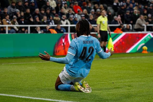 Newcastle United v Manchester City, EFL Cup, Semi Final First Leg Antoine Semenyo of Manchester City celebrates scoring his sides first goal of the match 0-1 during the Carabao Cup semi final leg 1 of 2 match between Newcastle United and Manchester City at St. James s Park, Newcastle, UK on 13 January 2026. Newcastle St. James s Park Tyne and Wear UK Editorial use only DataCo restrictions apply See www.football-dataco.com , Copyright: xCraigxCowanx PSI-23567-0083