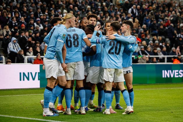Newcastle United v Manchester City, EFL Cup, Semi Final First Leg Antoine Semenyo of Manchester City celebrates scoring his sides first goal of the match 0-1 during the Carabao Cup semi final leg 1 of 2 match between Newcastle United and Manchester City at St. James s Park, Newcastle, UK on 13 January 2026. Newcastle St. James s Park Tyne and Wear UK Editorial use only DataCo restrictions apply See www.football-dataco.com , Copyright: xCraigxCowanx PSI-23567-0088