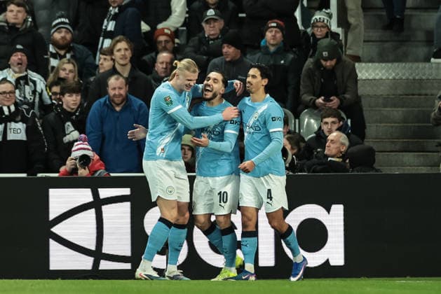 Carabao Cup Semi-finals First Leg Newcastle United v Manchester City Rayan Cherki of Manchester City celebrates his goal to make it 0-2 during the Carabao Cup Semi-finals First Leg Newcastle United vs Manchester City at St. James s Park, Newcastle, United Kingdom, 13th January 2026 (Photo by Mark Cosgrove News Images) Newcastle St. James s Park Tyne and Wear United Kingdom Copyright: xMarkxCosgrove NewsxImagesx