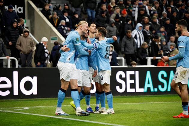 Newcastle United v Manchester City, EFL Cup, Semi Final First Leg Rayan Cherki of Manchester City celebrates with his team mates after scoring City™s second goal 0-2 during the Carabao Cup semi final leg 1 of 2 match between Newcastle United and Manchester City at St. James s Park, Newcastle, UK on 13 January 2026. Newcastle St. James s Park Tyne and Wear UK Editorial use only DataCo restrictions apply See www.football-dataco.com , Copyright: xCraigxCowanx PSI-23567-0095