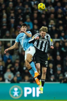 Newcastle United v Manchester City, Carabao Cup Nick Woltemade Of Newcastle United heads the ball ahead of Abdukodir Khusanov Of Manchester City during the Newcastle United v Manchester City Carabao Cup Semi Final First Leg match at St. James Park, Newcastle Upon Tyne, England on 13 January 2026 Credit: Lee Keuneke Every Second Media Editorial use only. All images are copyright Every Second Media Limited. No images may be reproduced without prior permission. All rights reserved. Premier League and Football League images are subject to licensing agreements with Football DataCo Limited. see https: www.football-dataco.com Copyright: xIMAGO EveryxSecondxMediax ESM-1753-0122 LeexKeunekex xEveryxSecondxMediax