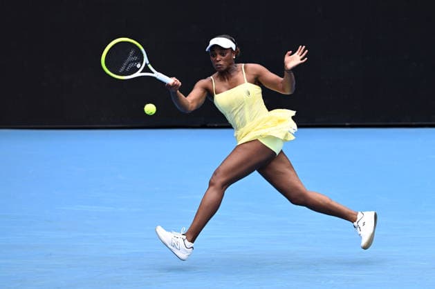 TENNIS AUSTRALIAN OPEN QUALIFYING, Sloane Stephens of the US in action against Olivia Gadecki of Australia during a qualifying session ahead of the Australian Open tennis tournament at Melbourne Park in Melbourne, Wednesday, January 14, 2026. ( NO ARCHIVING, EDITORIAL USE ONLY MELBOURNE VICTORIA AUSTRALIA  Copyright: xJOELxCARRETTx 20260114139298093242