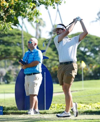 January 13, 2026, Honolulu, Hawaii, USA: BEAU HOSSLER, right, tees off on the 4th hole during a practice round for the 2026 Sony Open in Honolulu, Hawaii on January 13, 2026. Honolulu USA - ZUMAm310 20260113_zsp_m310_012 Copyright: xElliotxMilesx