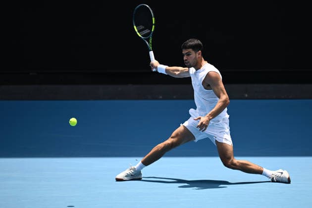 TENNIS AUSTRALIAN OPEN PRACTICE, Carlos Alcaraz of Spain during practice sessions ahead of the Australian Open tennis tournament at Melbourne Park in Melbourne, Wednesday, January 14, 2026. ( NO ARCHIVING, EDITORIAL USE ONLY MELBOURNE VICTORIA AUSTRALIA  Copyright: xJOELxCARRETTx 20260114137076716982