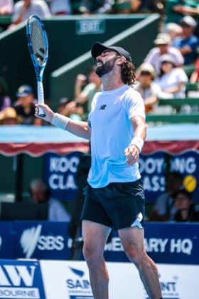January 14, 2026, Melbourne, Victoria, Australia: Jordan Thompson of Australia plays against Denis Shapovalov of Canada on Day 2 of the 2026 Kooyong Classic. Denis Shapovalov 1 - 2 Jordan Thompson Melbourne Australia - ZUMAs197 20260114_aaa_s197_027 Copyright: xChrisxPutnamx