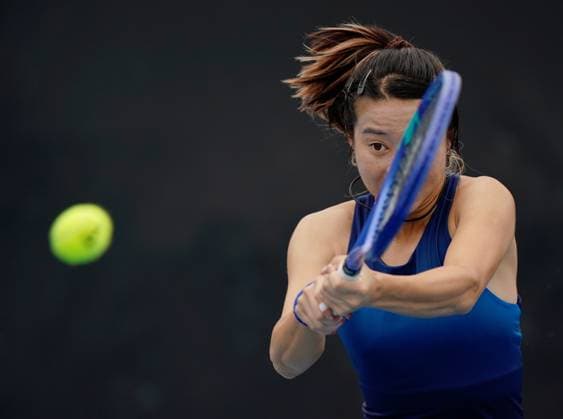 (260114) -- MELBOURNE, Jan. 14, 2026 -- Ma Yexin of China hits a return during the women s singles qualifying 2nd round match against Elvina Kalieva of the United States at Australian Open tennis tournament in Melbourne, Australia, Jan. 14, 2026. (Photo by Xinhua) (SP)AUSTRALIA-MELBOURNE-TENNIS-AUSTRALIAN OPEN-WOMEN S SINGLES-QUALIFYING WangxShen 