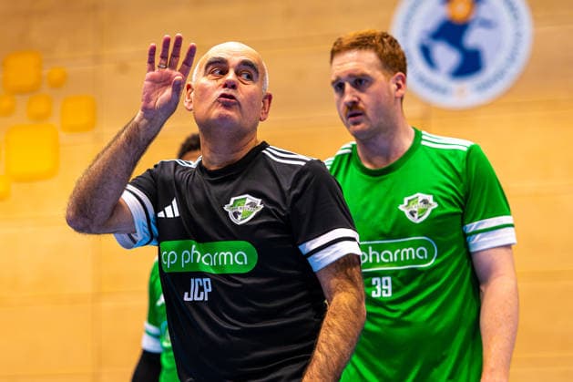 Juan Carlos Pastor (TSV Hannover-Burgdorf, Trainer) (v.l.), Trainingsauftakt TSV Hannover-Burgdorf (13.01.2026,(Hannover, GER), Copyright: xJanxGuentherx xTSVxHannover-Burgdorfx