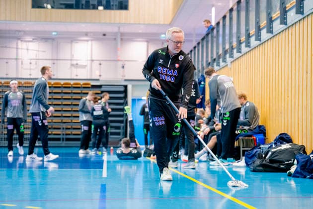 Handball European Championship Bekkestua 20260114 Media contact Lars Kvam at the handball boys training in Nadderud arena before the European Handball Championship matches Photo Stian Lysberg Solum NTB Bekkestua Norway EDITORIAL USE ONLY RESTRICTED USE FOR BETTING COMPANIES  Copyright: xStianxLysbergxSolumx xNTBx