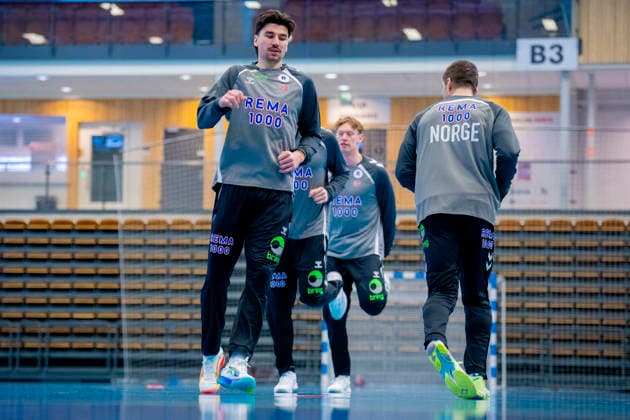 Handball European Championship Bekkestua 20260114 Simen Ulstad Lyse at the handball boys training in Nadderud arena before the European Handball Championship matches Photo Stian Lysberg Solum NTB Bekkestua Norway EDITORIAL USE ONLY RESTRICTED USE FOR BETTING COMPANIES  Copyright: xStianxLysbergxSolumx xNTBx