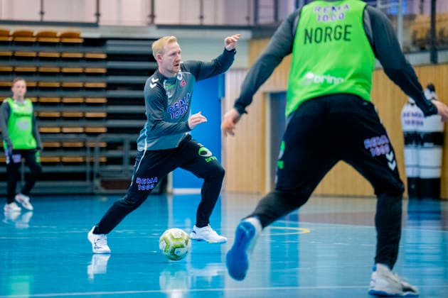 Handball European Championship Bekkestua 20260114 Kevin Maagero Gulliksen at the handball boys training in Nadderud arena before the European Handball Championship matches Photo Stian Lysberg Solum NTB Bekkestua Norway EDITORIAL USE ONLY RESTRICTED USE FOR BETTING COMPANIES  Copyright: xStianxLysbergxSolumx xNTBx