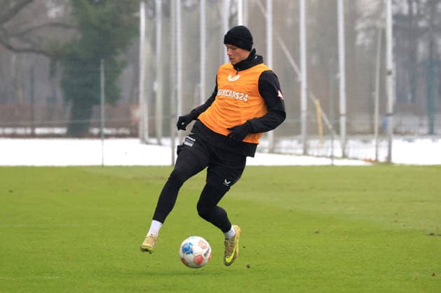 DEU, DFL, 2. FBL Hertha BSC, Training, 14.01.2026, Sportforum, Berlin, DEU, DFL, 2. FBL Hertha BSC, Training, im Bild TLuca Schuler (Hertha BSC Berlin 18) DFL - regulations prohibit any use of Photographs as image sequences and or quasi-video