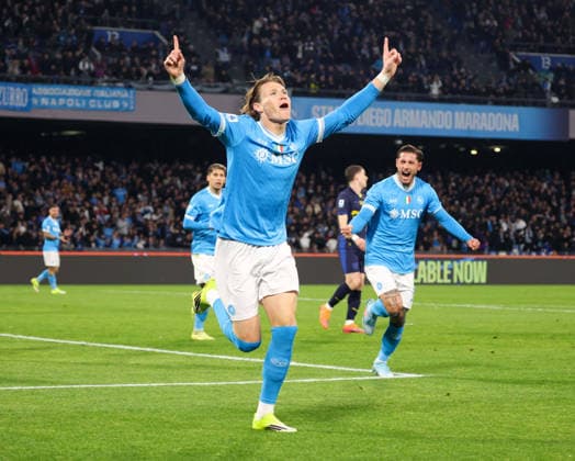 January 14, 2026, Napoli, Campania, ITALIA: Scott McTominay of SSC Napoli During the football match on January 14, 2026, valid for the Italian Serie A - 2025 26 championship in Naples at the Diego Armando Maradona Stadium between SSC Napoli and Parma..Pictured: Napoli ITALIA - ZUMAs236 20260114_aap_s236_027 Copyright: xFabioxSassox