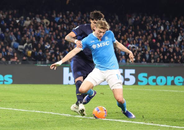 January 14, 2026, Napoli, Campania, ITALIA: Rasmus Hoyland of SSC Napoli During the football match on January 14, 2026, valid for the Italian Serie A - 2025 26 championship in Naples at the Diego Armando Maradona Stadium between SSC Napoli and Parma..Pictured: Napoli ITALIA - ZUMAs236 20260114_aap_s236_053 Copyright: xFabioxSassox