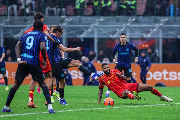 FC Internazionale vs US Lecce - Serie A 2025 26 - 14 01 2026 Francesco Esposito of FC Internazionale scores a goal during Serie A 2025 26 football match between FC Internazionale and US Lecce at San Siro Stadium in Milan Copyright: xBEAUTIFULxSPORTS Carabellix