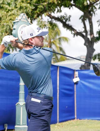 January 14, 2026, Honolulu, Hawaii, USA: DANNY WALKER tees off at the 10th Hole during the Pro-Am round at the 2026 Sony Open in Honolulu, Hawaii on January 14, 2026. Honolulu USA - ZUMAm310 20260114_zsp_m310_015 Copyright: xElliotxMilesx