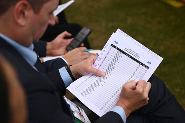 TENNIS AUSTRALIAN OPEN DRAW, A guest makes notes about player rankings during the draw for the 2026 Australian Open tennis tournament, at Melbourne Park, Melbourne, Thursday, January 15, 2025. ( NO ARCHIVING, EDITORIAL USE ONLY MELBOURNE VICTORIA AUSTRALIA  Copyright: xJOELxCARRETTx 20260115138297638626