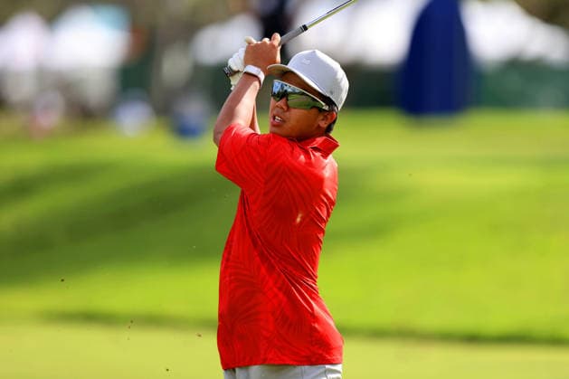 January 14, 2026 - University of Hawaii Rainbow Warrior Football Quarterback Micah Alejado hits from the 7th tee during a Pro-Am prior to the 2026 Sony Open in Hawaii at Waialae Country Club in Honolulu, HI - CSM Honolulu USA - ZUMAc04_ 20260114_zma_c04_136 Copyright: xAndrewxLeex