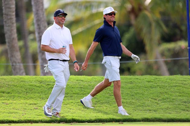 January 14, 2026 - Actor Karl Urban walks alongside his playing partner Craig Kurland on the 7th hole during a Pro-Am prior to the 2026 Sony Open in Hawaii at Waialae Country Club in Honolulu, HI - CSM Honolulu USA - ZUMAc04_ 20260114_zma_c04_183 Copyright: xAndrewxLeex
